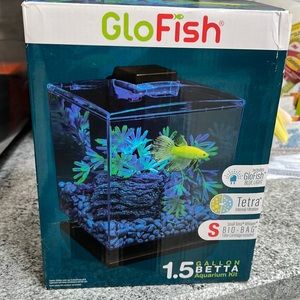 GloGish aquarium